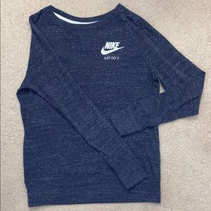 NIKE long-sleeve crewneck